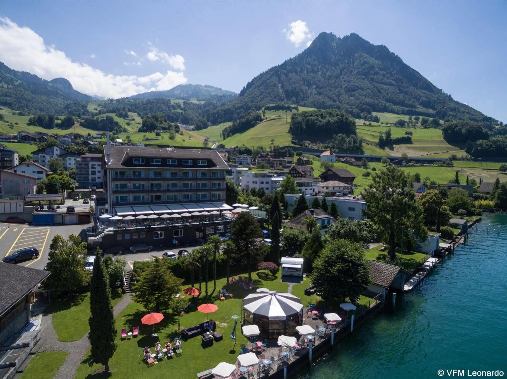 Seehotel Sternen เบคเค็นรีด ภายนอก รูปภาพ
